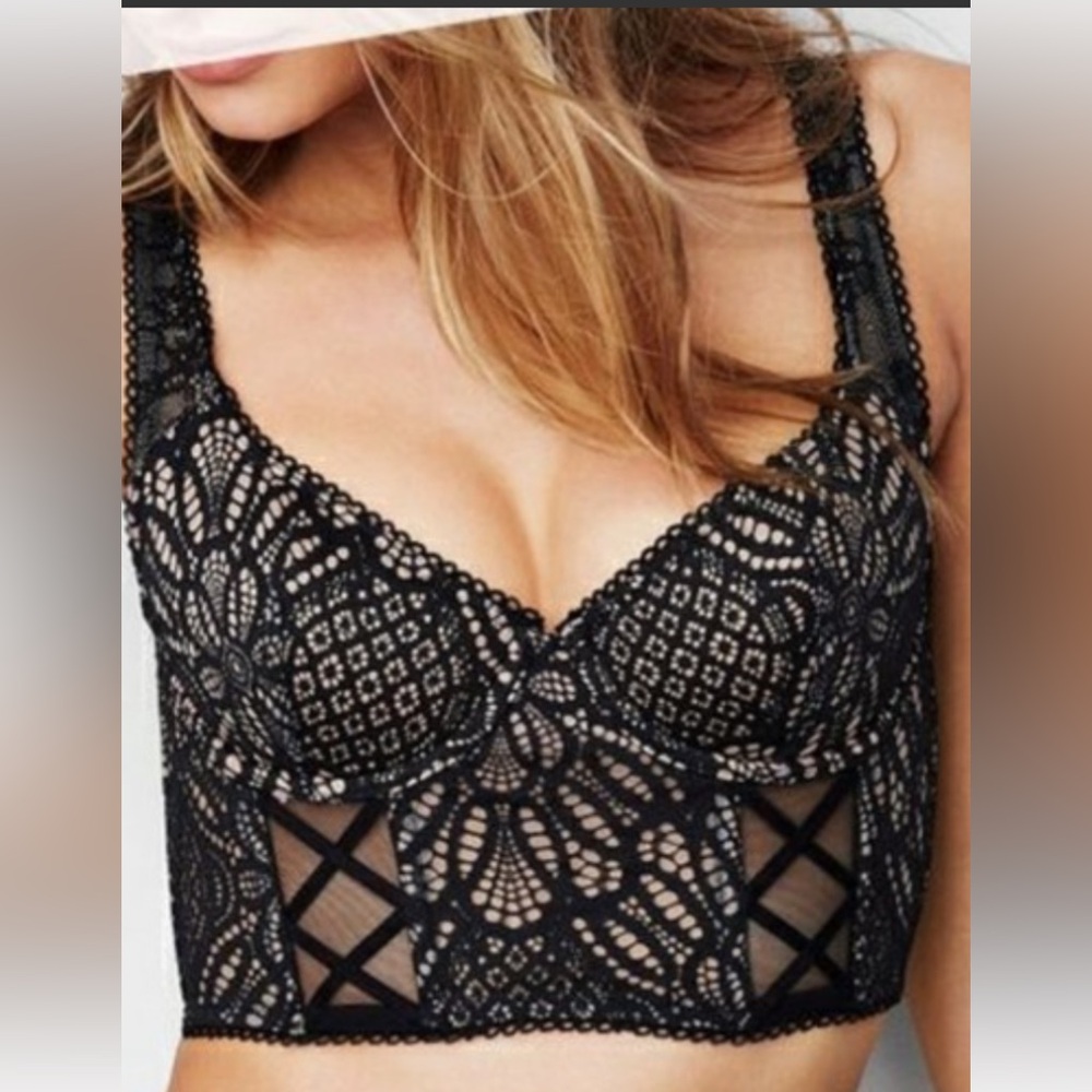 Victoria’s Secret Dream Angels balconet bra 34DD